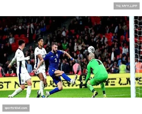 英格兰凯恩与萨卡搭档锋线 贝林厄姆后上进攻难防范